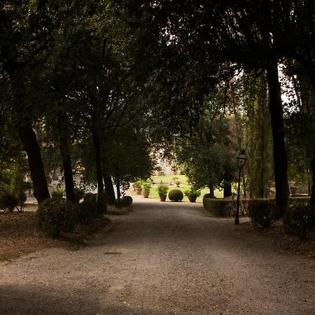 La Finestra Sul Parco Apartment Lucca Exterior photo